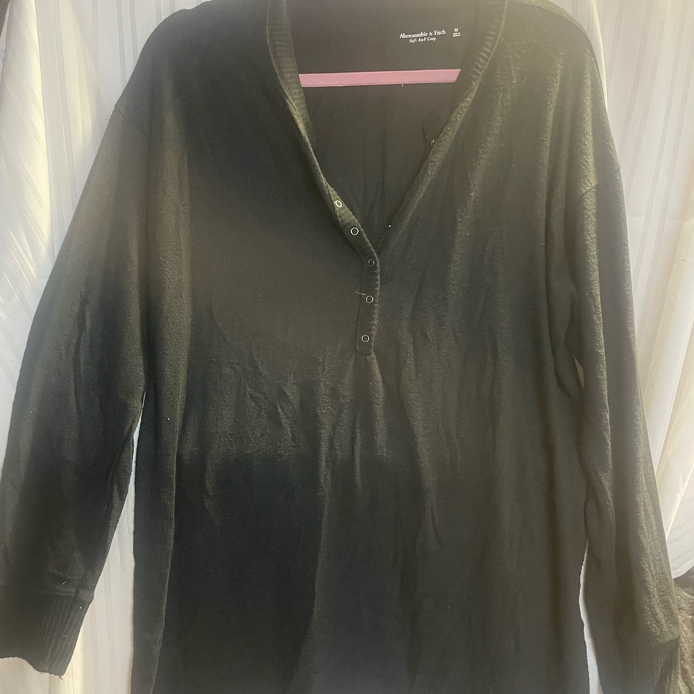 Abercrombie soft Henley black medium